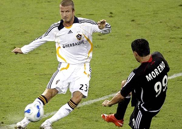 Futebol: LA Galaxy Perde Para DC United na Estréia de Beckham