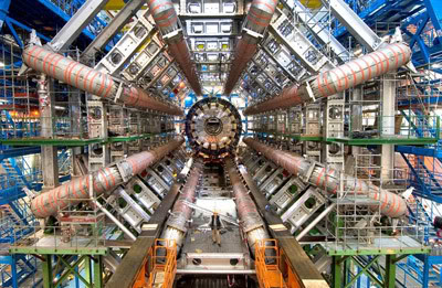 LHC: A Maior Máquina do Mundo