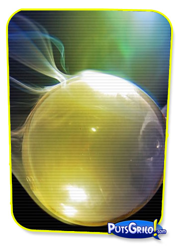 Artista faz Fotos Fantásticas com Fumaça de Incenso