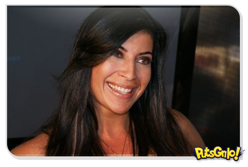 Paparazzo: Priscila Pires em novas fotos