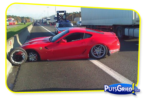 Wrecked Exotics: Fotos de Super Carros Batidos, Acidentados e Destruídos