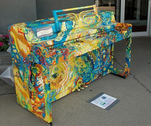 Fotos: Pianos com Design Curioso Fotos: Pianos com Design Curioso