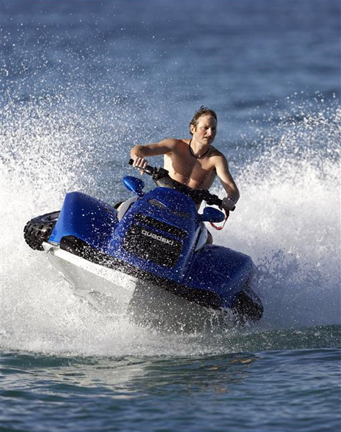 Fotos: Jet Ski com Rodas