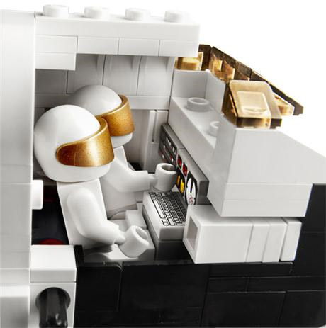 Fotos: Ônibus Espacial de Lego