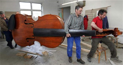 Fotos: O Maior Violino do Mundo