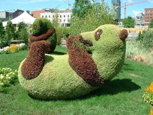 Arte: Esculturas Feitas de Plantas
