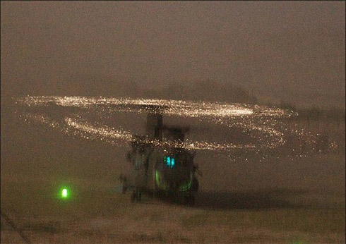 Fotos: Eletricidade Estática e Faíscas em Helicóptero