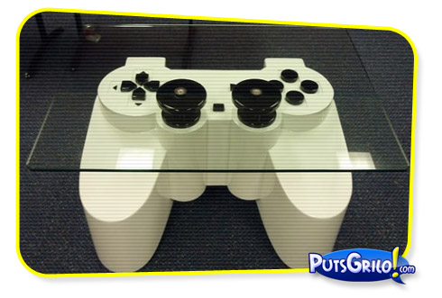 Design: Mesa-Joystick de Playstation