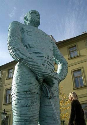 Arte: As Estátuas Mais Bizarras do Mundo Arte: As Estátuas Mais Bizarras do Mundo