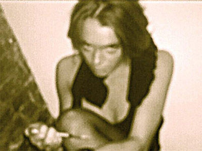 Flagra: Lindsay Lohan Beijando Paris Hilton na Boca