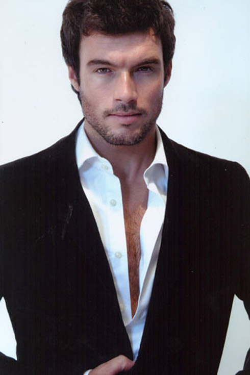 A Fazenda 3: Daniel Bueno em Fotos Antes do Programa