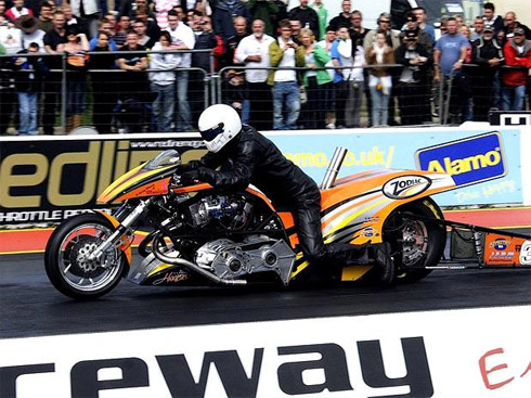 Motos Tunadas em Exposição na Alemanha