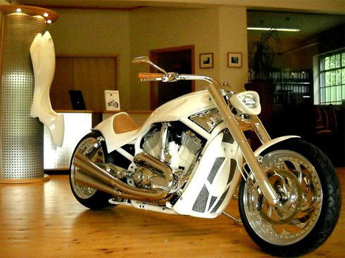 Motos Tunadas em Exposição na Alemanha