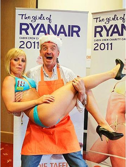 Aeromoças em Fotos de Biquini para Calendário