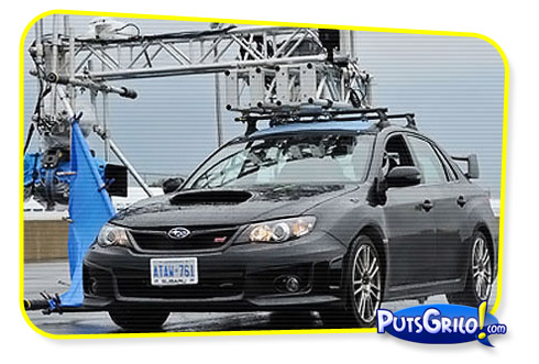 Carro da Subaru Grava a Própria Propaganda