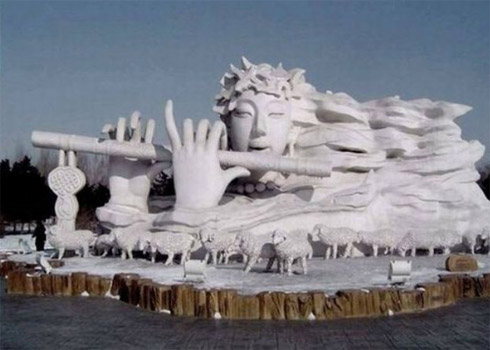 Esculturas e Bonecos de Neve Incríveis