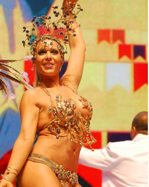 Carnaval 2011: Clipe das Rainhas de Bateria de São Paulo