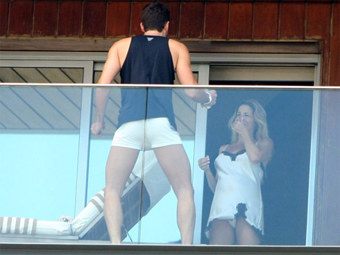 Fotos Íntimas de Danielle Winits e Jonatas Faro na Lua de Mel Fotos Íntimas de Danielle Winits e Jonatas Faro na Lua de Mel