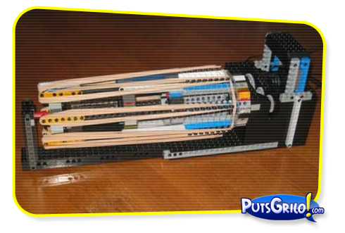 Lego Transformado em Metralhadora [Vídeo]