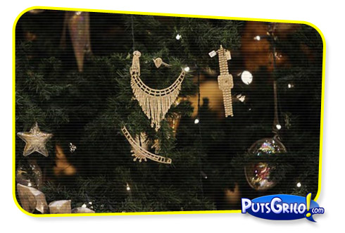 Árvore de Natal Mais Cara do Mundo em Abu Dhabi