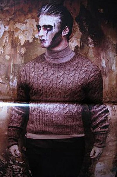 Fotos de Daniel Radcliffe [Harry Potter] Como Zumbi em Revista