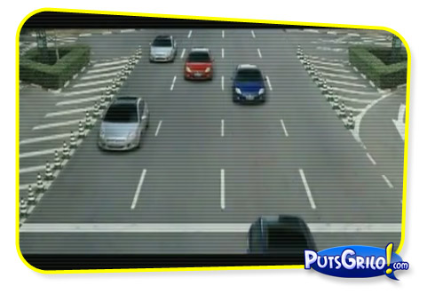 Propaganda do Fiat Bravo Estilo Guitar Hero