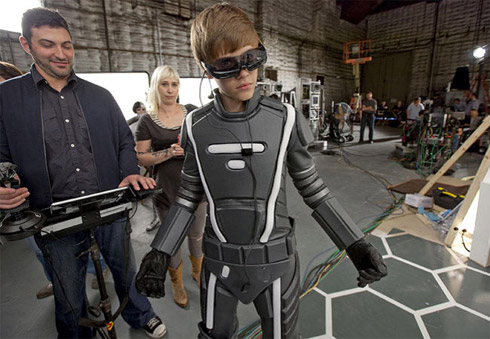 Justin Bieber e Ozzy Osbourne Em Propaganda no Super Bowl Justin Bieber e Ozzy Osbourne Em Propaganda no Super Bowl