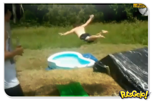 Fail: Escorregando na lona