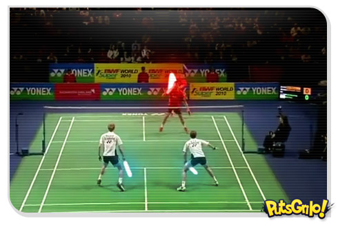 Badminton Jedi jogado com sabres de luz