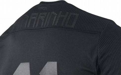 A camisa preta da Seleção Brasileira de Futebol