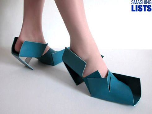 sapatos bizarros