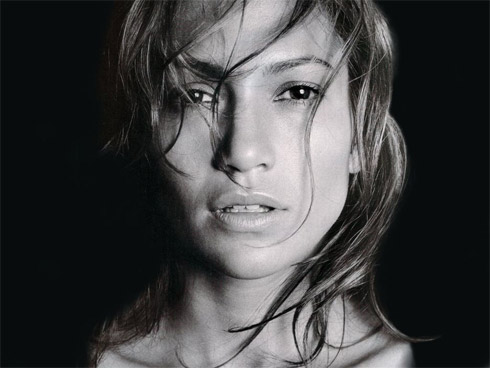 Revista People elege Jennifer Lopez a pessoa mais bonita do mundo
