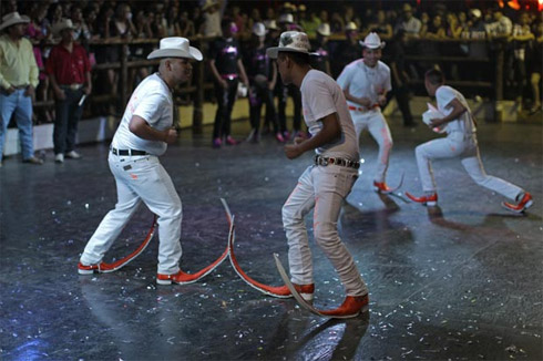 As bizarras botas bicudas mexicanas