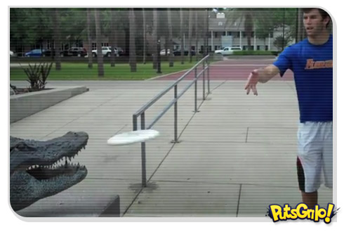 Truques impressionantes com frisbee