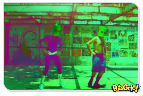 Música chiclete: Los Alguiens - El Internet [clipe]