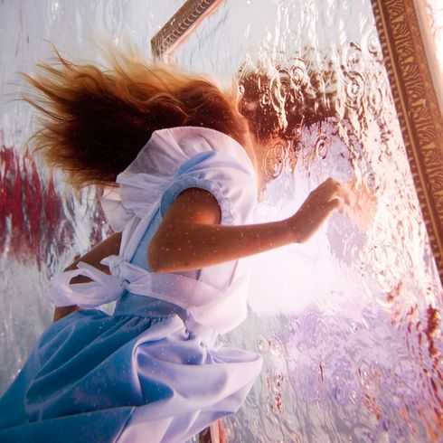 Elena kalis alice in waterland 