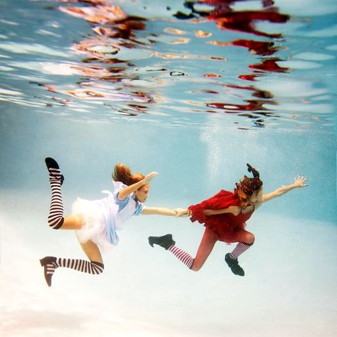 Elena kalis alice in waterland