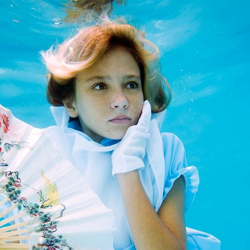 Elena kalis alice in waterland