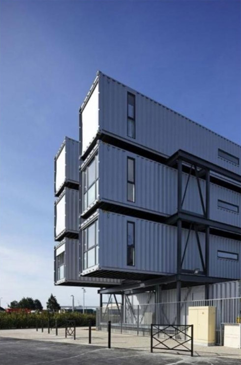 Apartamentos feitos de containers
