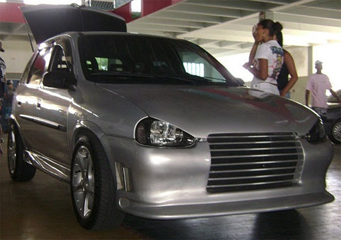 Carros Tunados com restrições orçamentárias