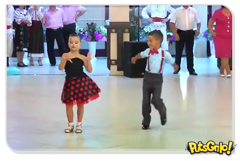Crianças mestres da dança