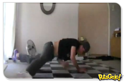 Como destruir um notebook com um passo de dança