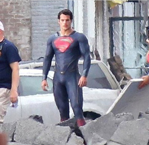 Filme Man of Steel [novo Super Homem]: fotos da roupa do herói