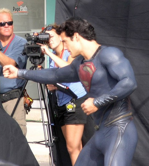 Filme Man of Steel [novo Super Homem]: fotos da roupa do herói