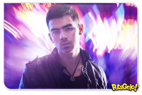 Jonas Brothers nunca mais? Joe Jonas lança 1º. clipe solo