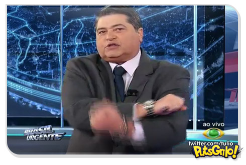 Datena dando uma banana para a Record. Ao vivo