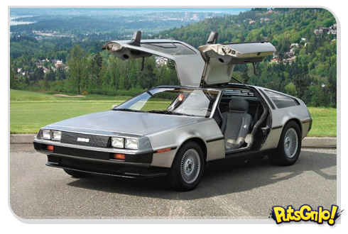 DeLorean: Carro voltará como elétrico em 2013