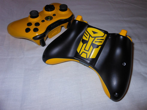 Xbox 360 com casemode do Camaro de Transformers
