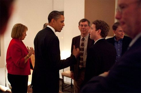 Facebook: Fotos pessoais de Mark Zuckerberg vazam na web