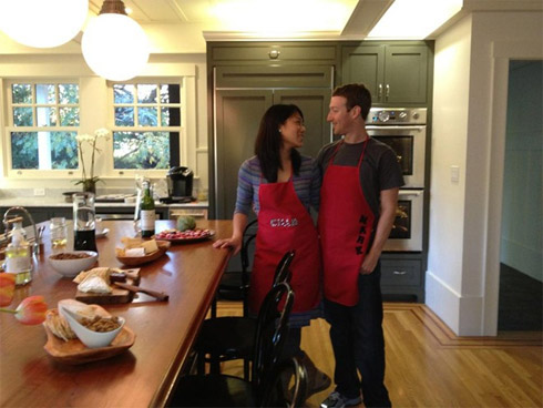Facebook: Fotos pessoais de Mark Zuckerberg vazam na web